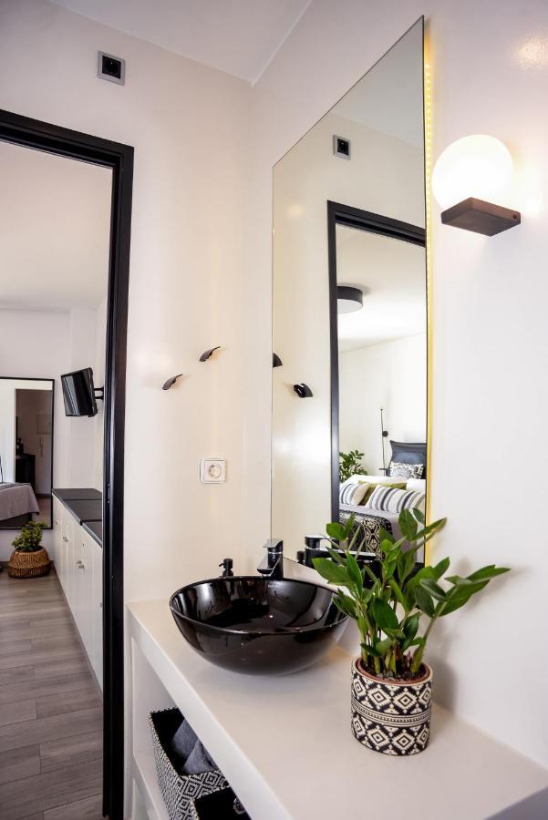 A & B Minimal Suite With Sea View In Argostoli Exteriér fotografie